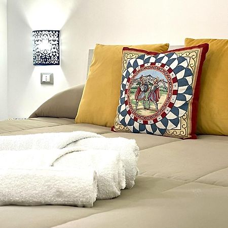 I Mori - Holiday Rooms Lascari Extérieur photo