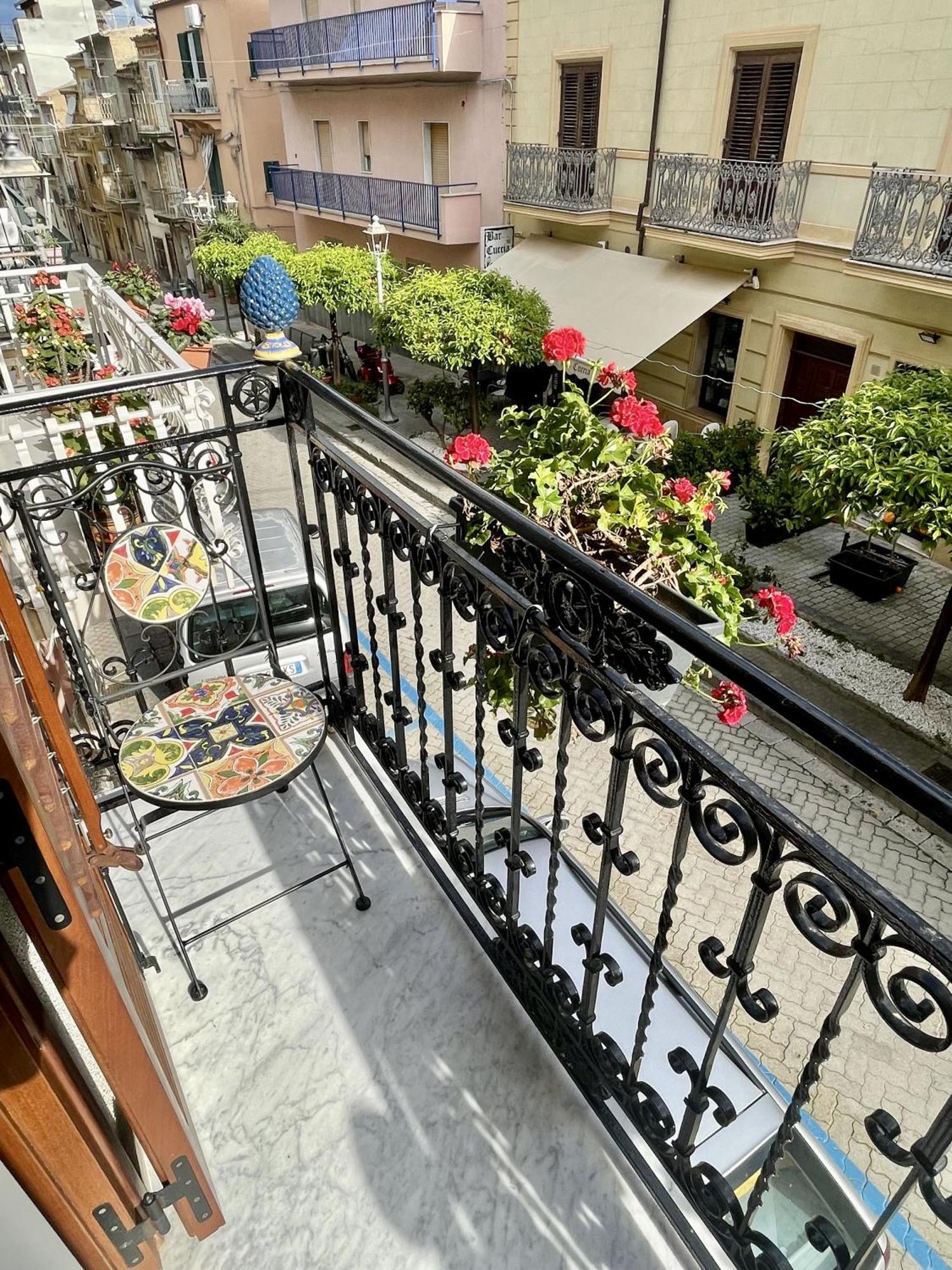 I Mori - Holiday Rooms Lascari Extérieur photo
